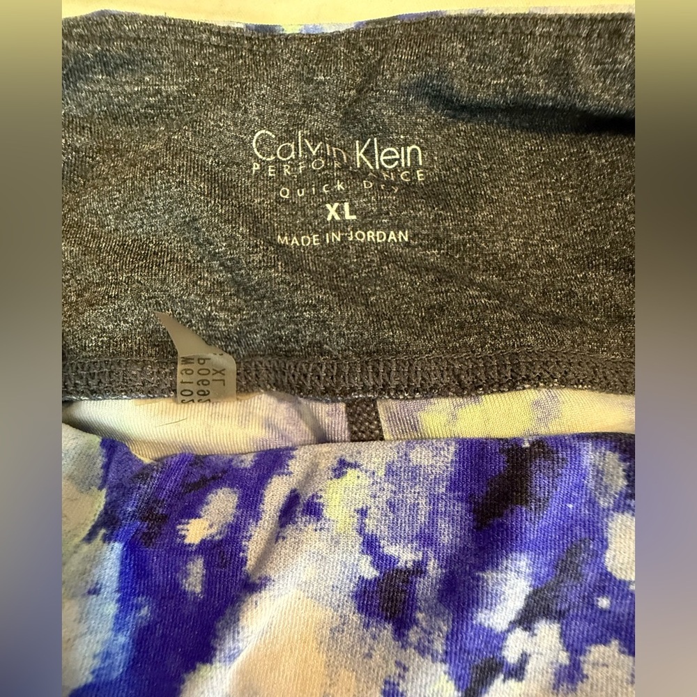 Calvin Klein Performance Leggings XL Blue Purple Abstract Print Athletic Stretch - Picture 4 of 4